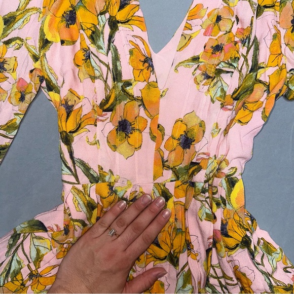 Free People Tegan Printed Floral Pleated Dress | Pink & Yellow | Size 6 - Picture 4 of 11
